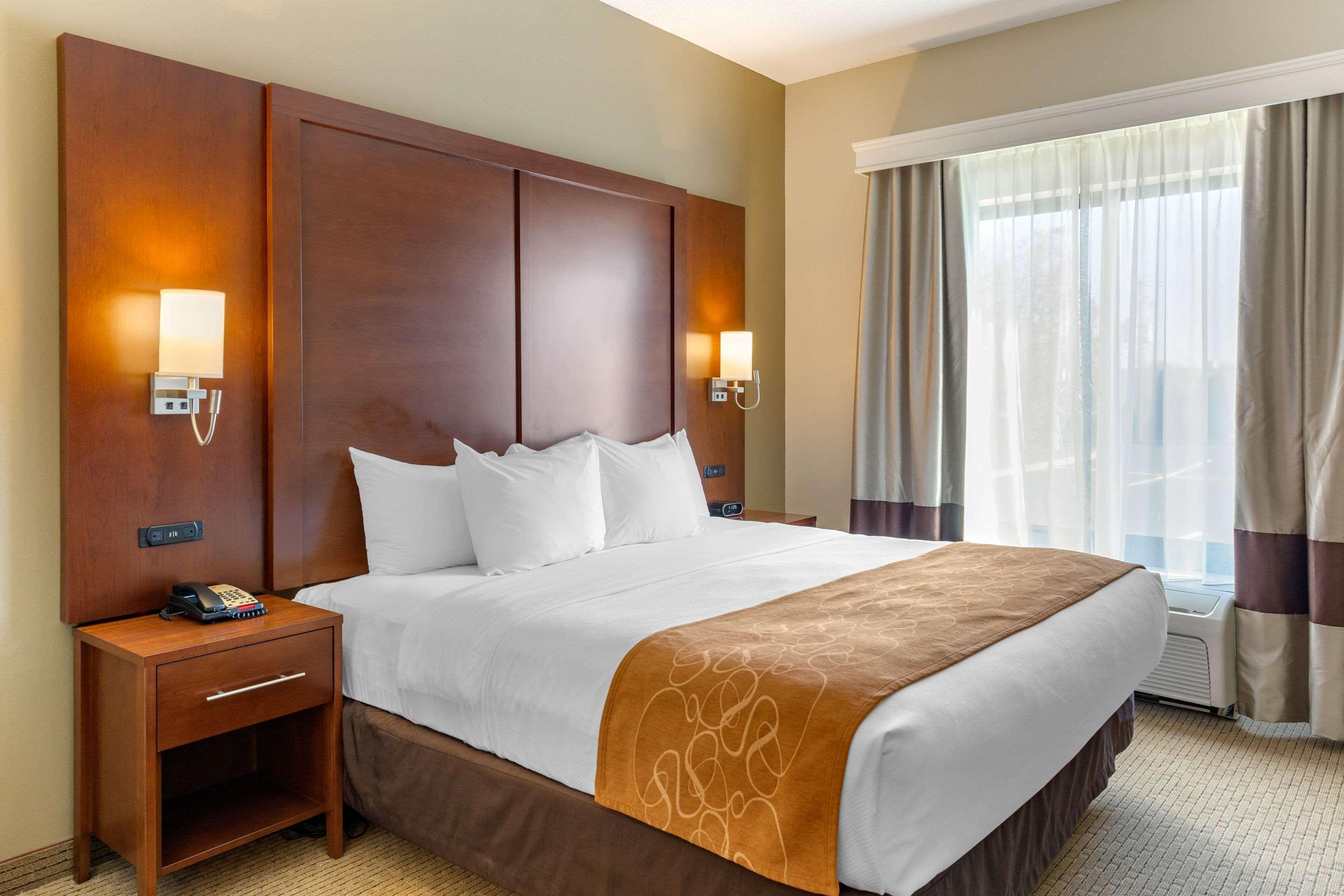 Comfort Suites Lancaster Amish Country Smoketown  Buitenkant foto