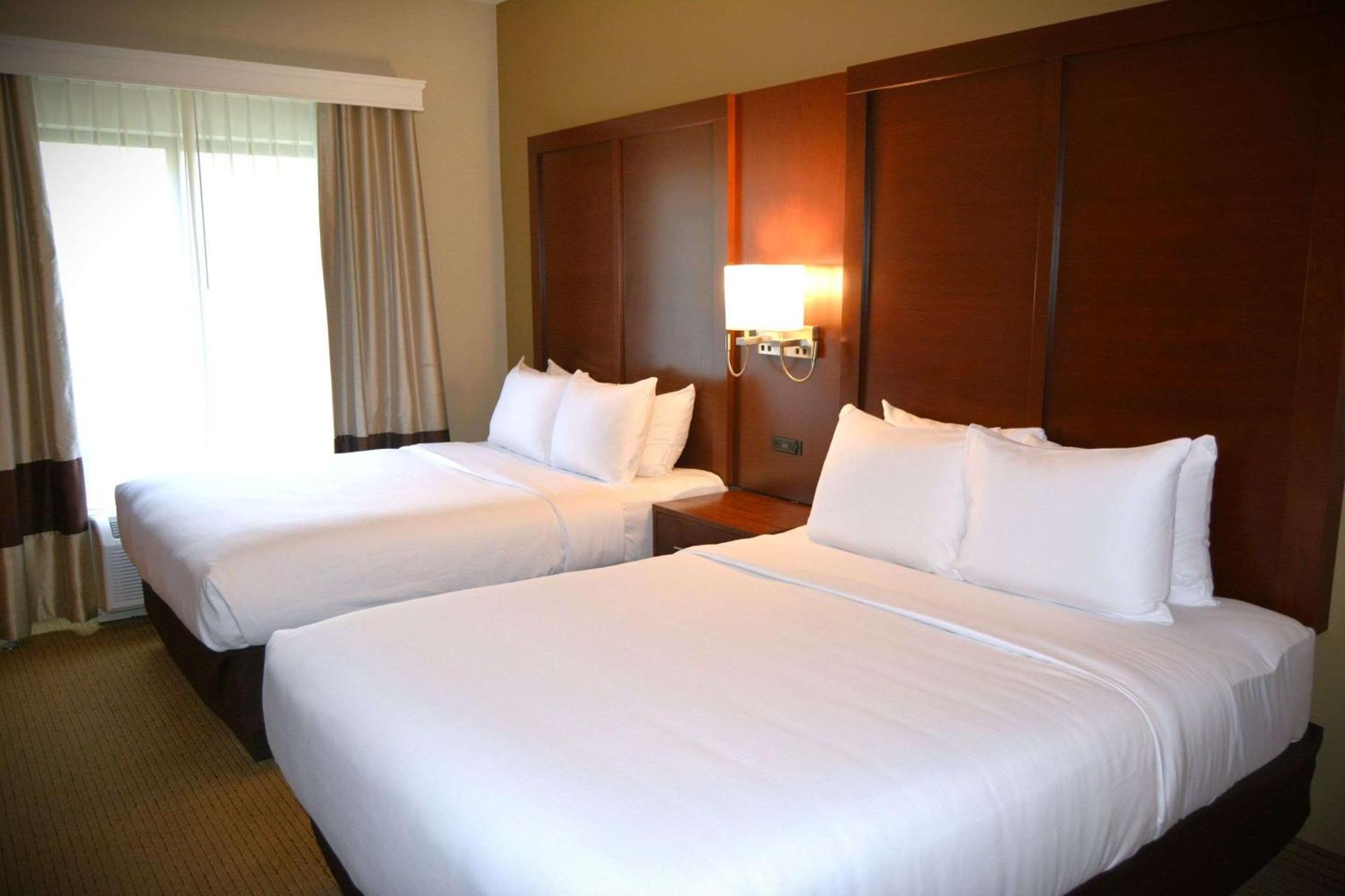 Comfort Suites Lancaster Amish Country Smoketown  Buitenkant foto